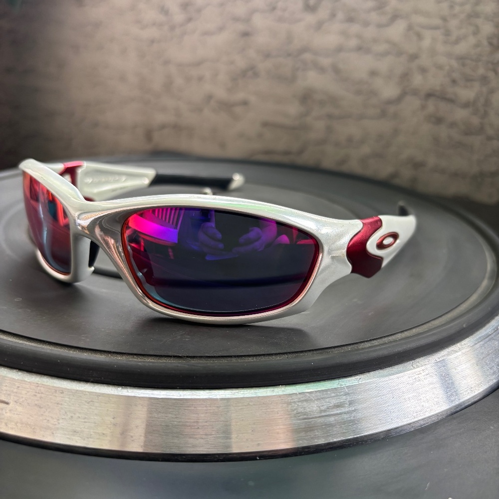 Oakley straight jacket sunglasses